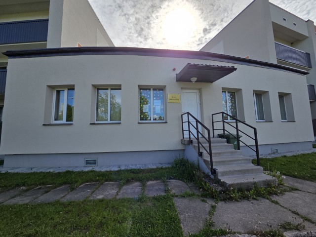 Bibliotēkas fasāde